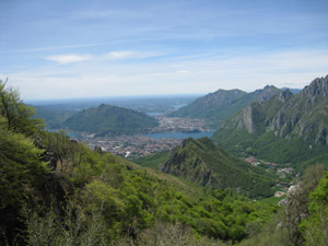 Panorama su Lecco e il Monte Barro