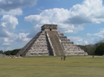 S71 (246925 byte) - La piramide di Kukulcn a Chichen Itz