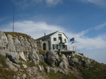 M138 (206081 byte) - Il rifugio Brioschi in cima alla Grigna