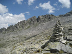 M185 (289096 byte) - Ometto tra le pietraie verso il rifugio Maria e Franco