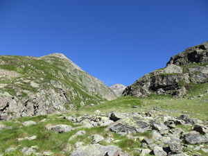 Iniziamo a risalire la Val Malgina