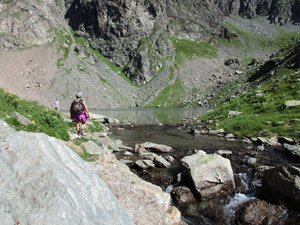 Arrivo al Lago della Malgina costeggiando il torrente