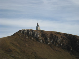Il Monumento al Redentore visto dal rifugio