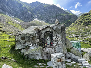 La cappelletta con la scrittta Ave Maria