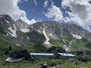 Le cime che chiudono la valle