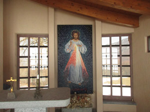 Interno della chiesetta