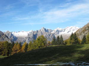 Punta Milano, Cima del Barbacan, P. Sceroia, P. Porcellizzo, Cima Cavalcorto, P. Badile, P. Cengalo, Cime del Ferro