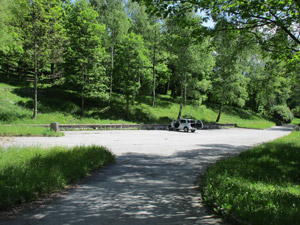 Parcheggio al termine di Via Castagneti