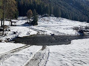 Guado del Torrente Caronella in versione autunnale