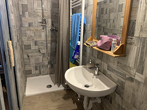 ... con servizi privati