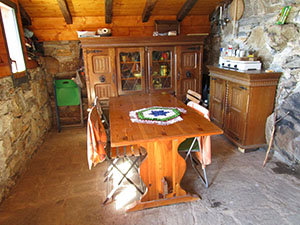 Interno del bivacco