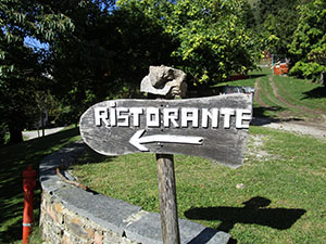 Parcheggiamo qui
