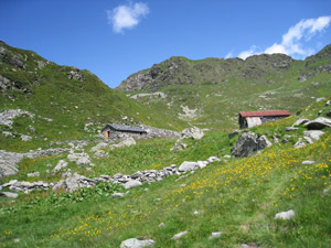 La Baita e lo stallone Laghetti prima della costruzione del Rifugio Balicco