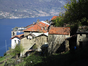 Veduta su Pendaglio e sul Lago di Como