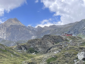 Appare il Rifugio Benevolo