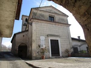 La chiesa di Binzago