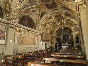 Interno del santuario
