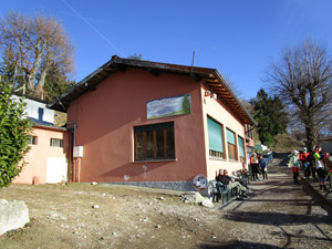 Altra veduta del Rifugio Baita Boletto