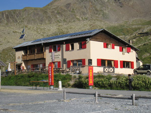 Il Rifugio Bonetta al Passo del Gavia