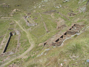 Trincee accanto al rifugio