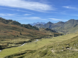 Uno sguardo davanti verso la Capanna Cadagno