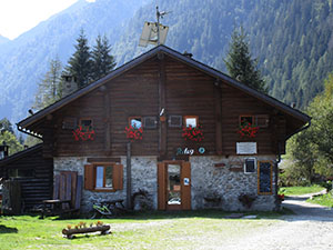 Il Rifugio Alpini Campovecchio