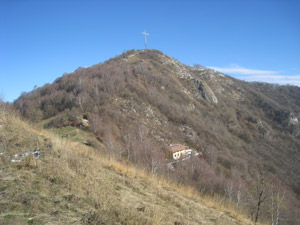 Il rifugio e la cima