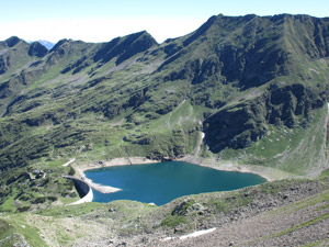 Il Lago del Publino salendo al Passo Publino