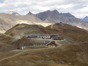 Stazione Federia m. 2752 e Rifugio Carosello 3000 ancora lontani