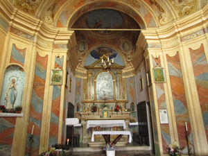 Interno della chiesa