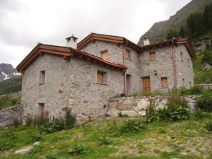 Il rifugio prima della ristrutturazione