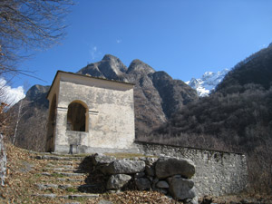 Cimitero di Codera (m. 795)