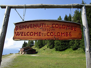 Insegna del Rifugio Colomb