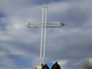 La croce sulla cima del Monte Conche