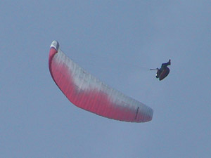 Evoluzioni di un parapendio