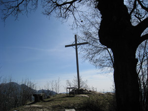 La Croce di Vicerola (itinerario da Saina)