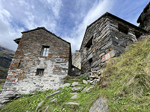 Arriviamo all'Alpe Bors