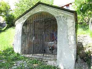 Cappella dedicata alla Madonna del Rosario