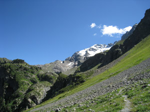 ll traverso alla testata della Val Cardon prima del Bivacco Ferrario