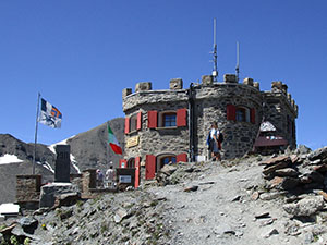 Il Rifugio Garibaldi Dreisprachenspitze