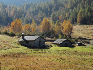 Alcune delle baite di Armisola