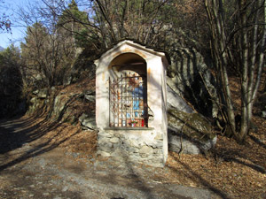 Santella