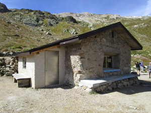 Il Bivacco Baitello al Lago del Monte