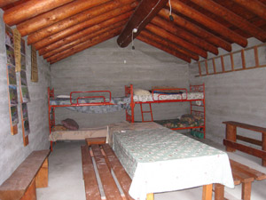 Interno del Bivacco