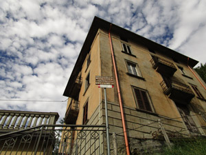 I segnavia sono in cima al palo