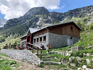 Il Rifugio Malga di Mezzo