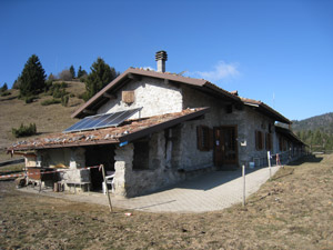 Il Rifugio Museo Malga Lunga (anno 2011)