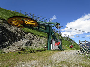 Arrivo della seggiovia presso il Rifugio Mirtillo