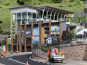 Stazione della cabinovia a Molveno