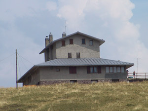 Il rifugio in versione estiva